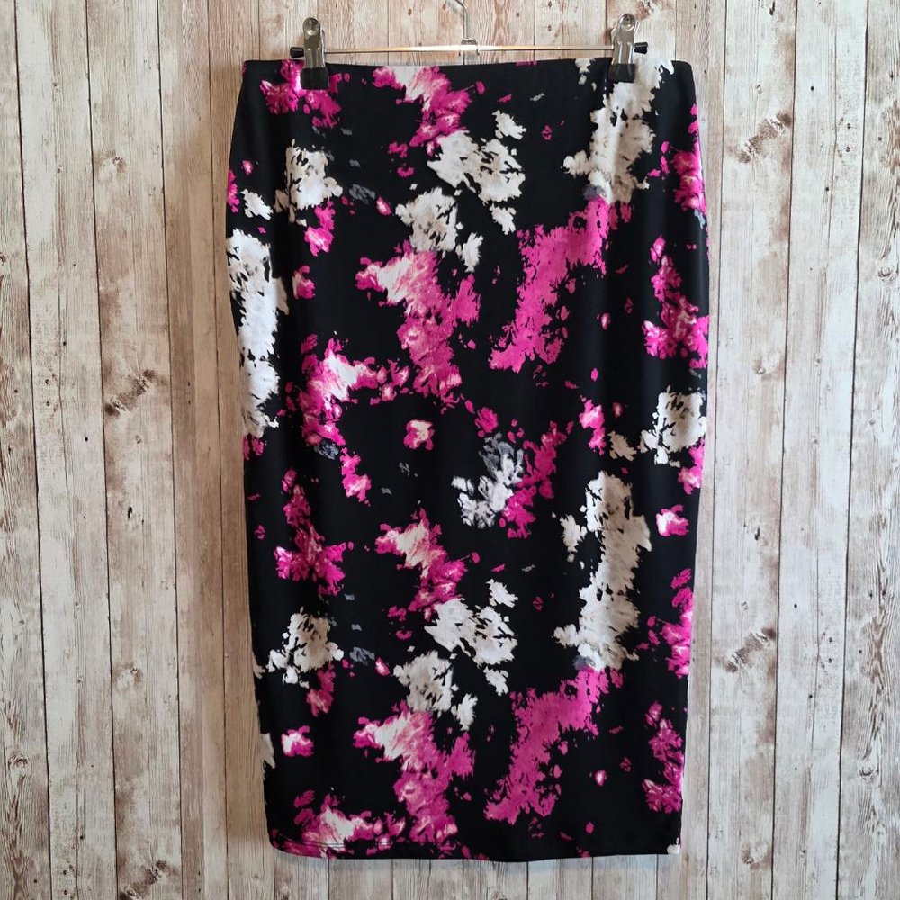Women's DKNY Skirt Size S Black Pink Floral